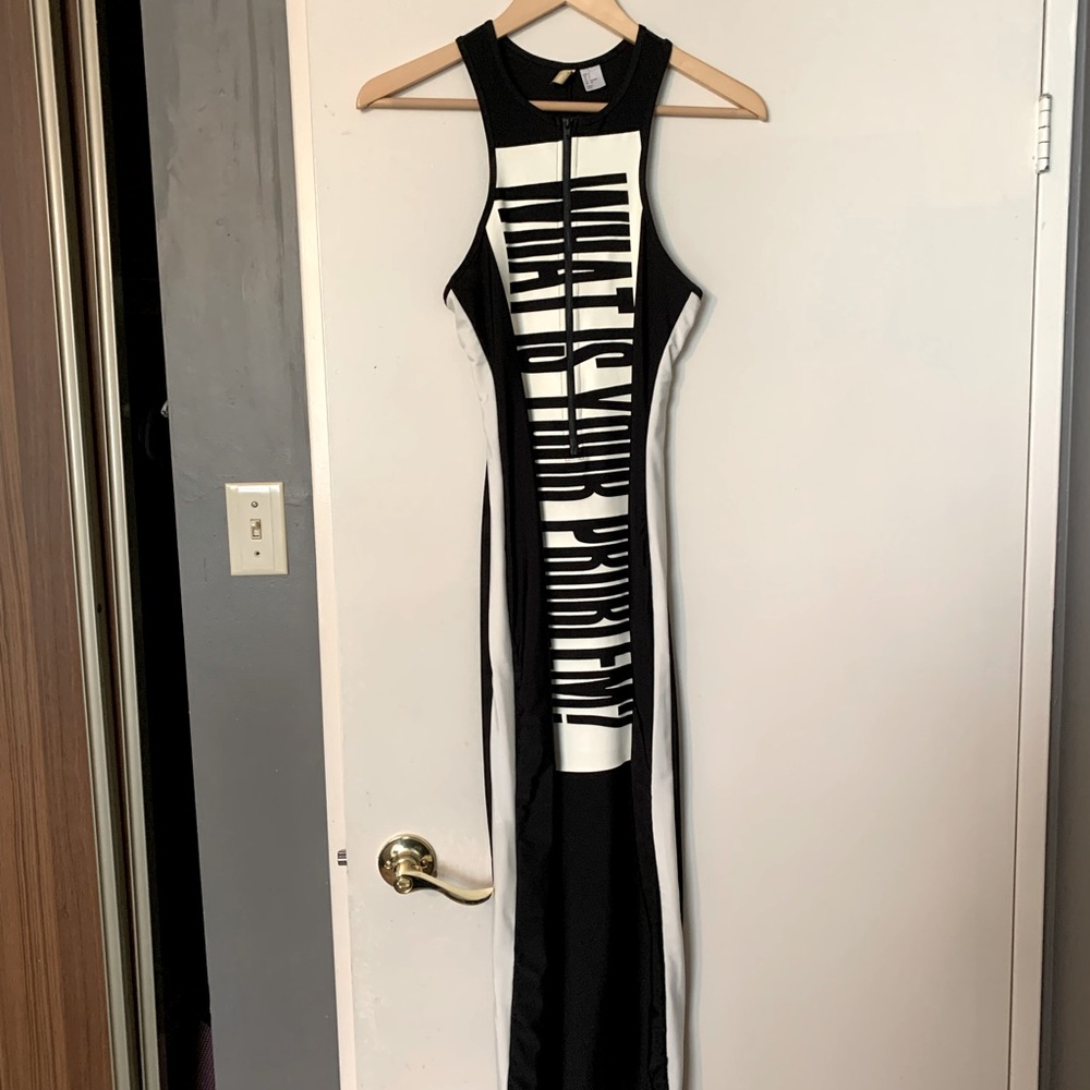 H&M black dress, worn once excellent condition. Rare style